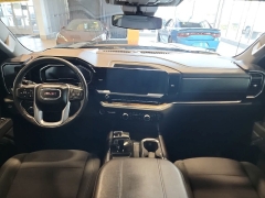 Used 2023  GMC Sierra 1500 4WD Crew Cab 147" Elevation at Maxx Loans near St&period; Adrian&comma; MI