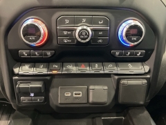 Used 2020  GMC Sierra 3500HD 4WD Crew Cab Denali at Maxx Loans near St. Adrian, MI