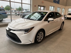 Used 2023 Toyota Corolla LE CVT at Maxx Loans near ,
