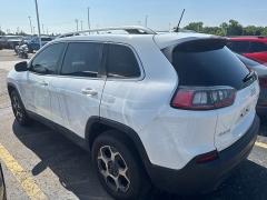 Used 2021  Jeep Cherokee Latitude Lux 4x4 at Maxx Loans near St&period; Adrian&comma; MI