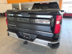 Used 2021  Chevrolet Silverado 1500 4WD Crew Cab 147" LT w&sol;1LT at Maxx Loans near St&period; Adrian&comma; MI