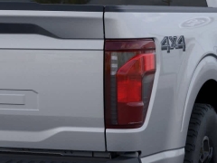 New 2025 Ford F-150 XLT 4WD SuperCrew Box at Suburban Ford of Sterling Heights near Sterling Heights, MI