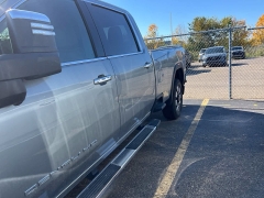 Used 2024  GMC Sierra 2500HD 4WD Crew Cab 172" Denali at Maxx Loans near St&period; Adrian&comma; MI