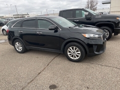 Used 2019  Kia Sorento L FWD at Maxx Loans near St. Adrian, MI