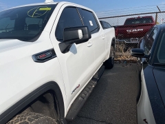 Used 2022 GMC Sierra 1500 4WD Crew Cab AT4 at Suburban Ford of Sterling Heights near Sterling Heights, MI