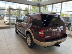 Used 2007 Ford Explorer 4d SUV 4WD Eddie Bauer V6 at Suburban Ford of Sterling Heights near Sterling Heights, MI