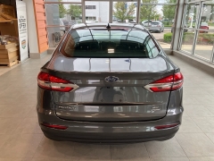 Used 2020 Ford Fusion Hybrid 4d Sedan FWD SE at Suburban Ford of Sterling Heights near Sterling Heights, MI