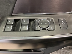 Used 2024  Ford F-150 Platinum 4WD SuperCrew Box at Maxx Loans near St&period; Adrian&comma; MI