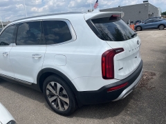 Used 2020 Kia Telluride 4d SUV AWD S at Suburban Ford of Sterling Heights near Sterling Heights, MI