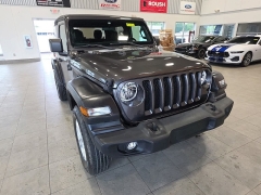 Used 2020  Jeep Wrangler Sport S 4x4 at Maxx Loans near St&period; Adrian&comma; MI