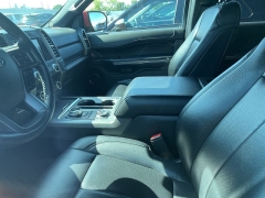 Used 2020 Ford Expedition Max 4d SUV 4WD XLT at Suburban Ford of Sterling Heights near Sterling Heights, MI