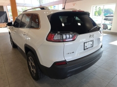 Used 2021  Jeep Cherokee Latitude Lux 4x4 at Maxx Loans near St&period; Adrian&comma; MI