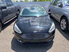 Used 2018 Ford Focus 4d Hatchback Titanium at Suburban Ford of Sterling Heights near Sterling Heights, MI