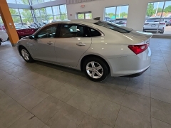 Used 2022  Chevrolet Malibu 4dr Sdn LS w&sol;1FL at Maxx Loans near St&period; Adrian&comma; MI