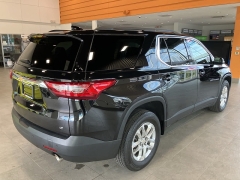 Used 2021  Chevrolet Traverse FWD 4dr LT Cloth w/1LT at Maxx Loans near St. Adrian, MI