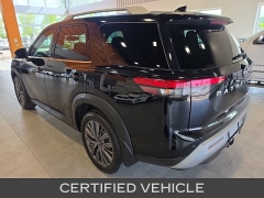 Used 2022  Nissan Pathfinder SL 4WD at Maxx Loans near St&period; Adrian&comma; MI