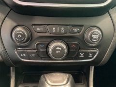 Used 2022 Jeep Cherokee X 4x4 at Maxx Loans near St. Adrian, MI