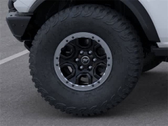New 2024 Ford Bronco Badlands 2 Door Advanced 4x4 at Suburban Ford of Sterling Heights near Sterling Heights, MI