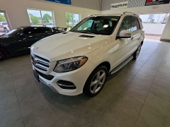 Used 2016  Mercedes-Benz GLE-Class 4d SUV GLE350 4matic at Maxx Loans near St&period; Adrian&comma; MI