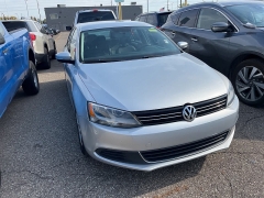 Used 2014 Volkswagen Jetta Sedan 4dr Auto SE PZEV at Suburban Ford of Sterling Heights near Sterling Heights, MI