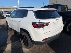 Used 2022  Jeep Compass Latitude 4x4 at Maxx Loans near St&period; Adrian&comma; MI