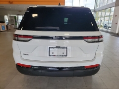 Used 2023  Jeep Grand Cherokee Altitude 4x4 at Maxx Loans near St&period; Adrian&comma; MI