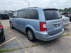 Used 2013 Chrysler Town & Country 4d Wagon Touring at Suburban Ford of Sterling Heights near Sterling Heights, MI