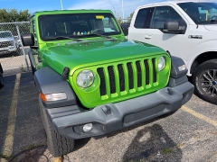 Used 2018  Jeep Wrangler Unlimited Sport 4x4 at Maxx Loans near St&period; Adrian&comma; MI