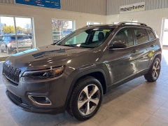 Used 2020  Jeep Cherokee Limited 4x4 at Maxx Loans near St. Adrian, MI