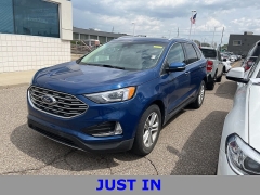 Used 2020 Ford Edge AWD at Maxx Loans near ,