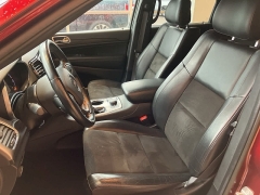 Used 2022 Jeep Grand Cherokee WK Laredo X 4x4 at Maxx Loans near ,