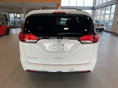 Used 2018  Chrysler Pacifica 4d Wagon Touring Plus at Maxx Loans near St&period; Adrian&comma; MI