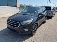 Used 2017 Ford Escape 4d SUV 4WD SE at Maxx Loans near St. Adrian, MI