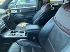 Used 2020 Ford Explorer 4d SUV 4WD Platinum 3.0L EcoBoost at Suburban Ford of Sterling Heights near Sterling Heights, MI