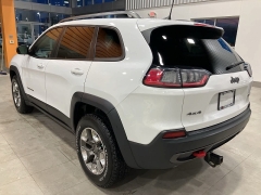 Used 2020  Jeep Cherokee Trailhawk 4x4 at Maxx Loans near St&period; Adrian&comma; MI