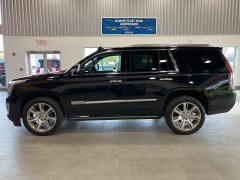 Used 2017  Cadillac Escalade 4d SUV 4WD Premium Luxury at Maxx Loans near St&period; Adrian&comma; MI