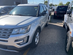 Used 2017 Ford Explorer 4d SUV 4WD XLT Ecoboost at Suburban Ford of Sterling Heights near Sterling Heights, MI