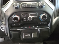 Used 2020  Chevrolet Silverado 1500 4WD Crew Cab 147" LT at Maxx Loans near St&period; Adrian&comma; MI