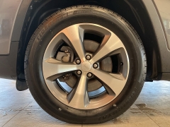 Used 2020  Jeep Cherokee Limited 4x4 at Maxx Loans near St. Adrian, MI