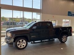 Used 2017 GMC Sierra 1500 4WD Double Cab 143.5" at Suburban Ford of Sterling Heights near Sterling Heights, MI