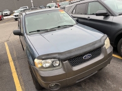 Used 2005  Ford Escape 4dr 103" WB 3&period;0L XLT 4WD at Maxx Loans near St&period; Adrian&comma; MI
