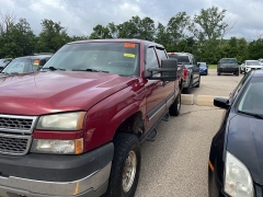 Used 2005 Chevrolet Silverado 2500HD Crew Cab 153" WB 4WD LS at Maxx Loans near St. Adrian, MI