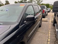 Used 2013  Chrysler Town & Country 4d Wagon Touring at Maxx Loans near St&period; Adrian&comma; MI
