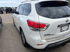 Used 2014  Nissan Pathfinder 4WD 4dr SL at Maxx Loans near St&period; Adrian&comma; MI