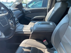 Used 2018 GMC Yukon XL 4d SUV 4WD Denali at Suburban Ford of Sterling Heights near Sterling Heights, MI