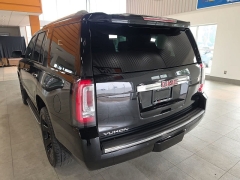 Used 2020  GMC Yukon 4d SUV 4WD Denali at Maxx Loans near St&period; Adrian&comma; MI