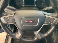 Used 2017  GMC Acadia AWD 4dr SLE w/SLE-2 at Maxx Loans near St. Adrian, MI