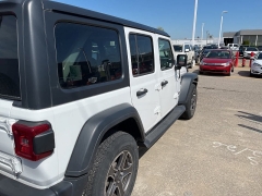 Used 2018 Jeep Wrangler Unlimited Sport S 4x4 at Suburban Ford of Sterling Heights near Sterling Heights, MI