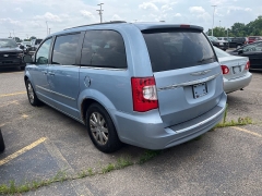 Used 2013 Chrysler Town & Country 4d Wagon Touring at Suburban Ford of Sterling Heights near Sterling Heights, MI