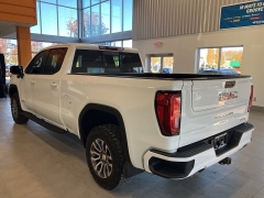 Used 2022  GMC Sierra 1500 4WD Crew Cab AT4 at Maxx Loans near St. Adrian, MI